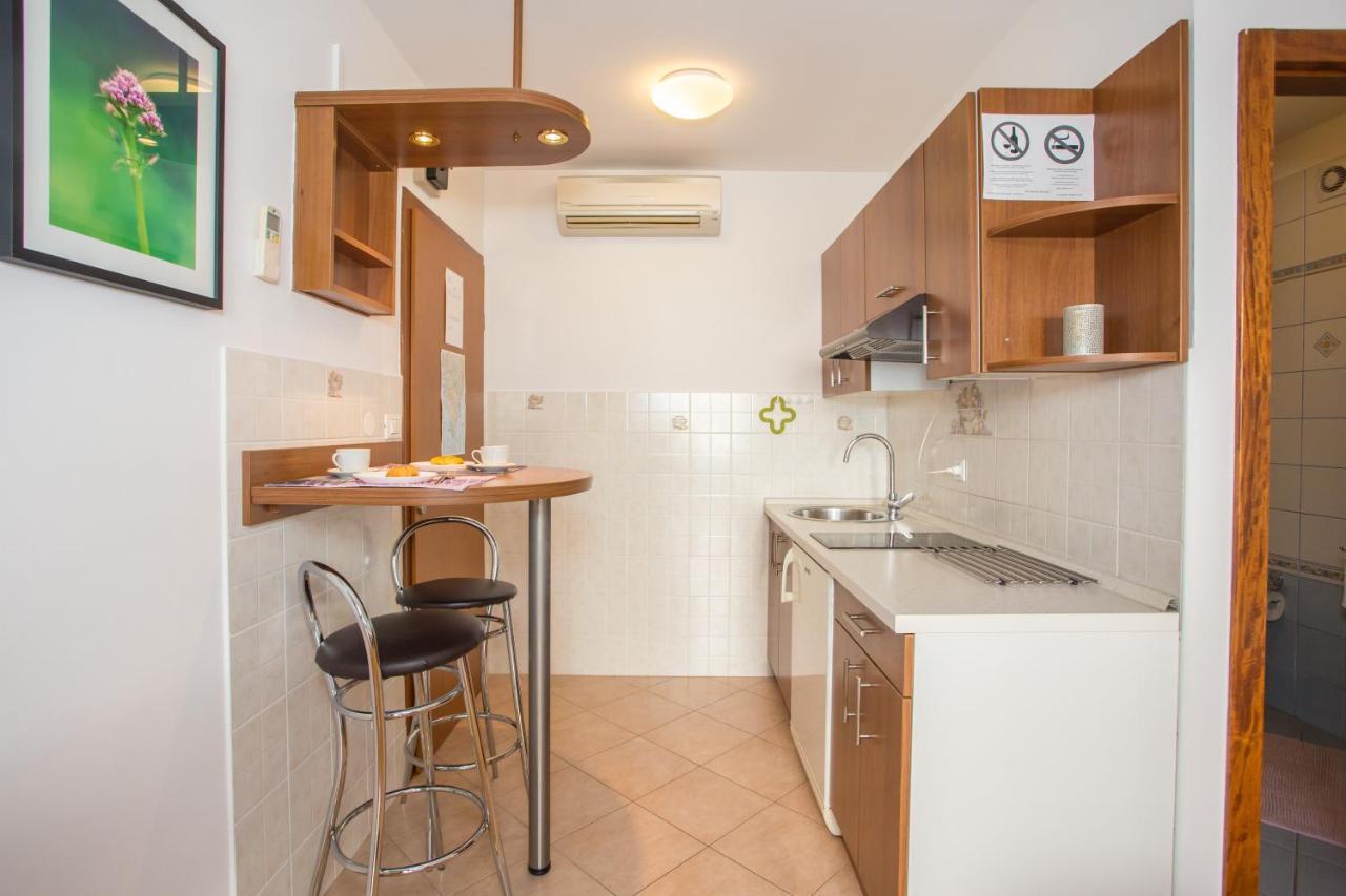 Studio Bel Poreč Exteriör bild